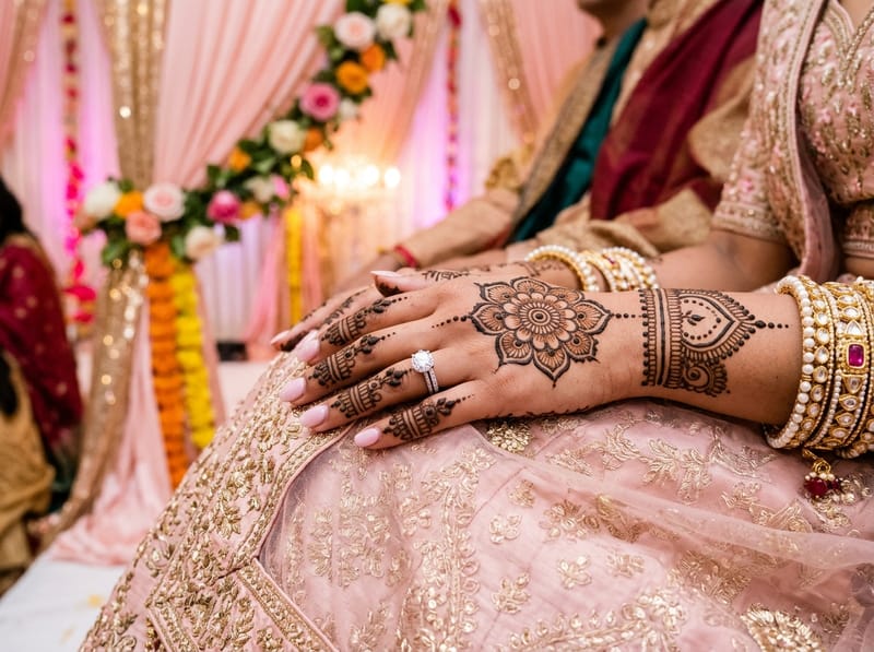 Engagement Sagai mehndi design with ring accent by Alina Henna Studio